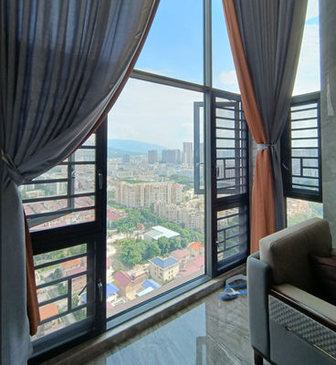 現代のアルミスイングウィンドウ 絶縁ガラス スイングオープンウィンドウ