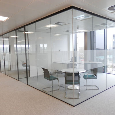 現代デザイン 安全 フレームレス ガラス オフィス 壁 防音 ラミネート ガラス