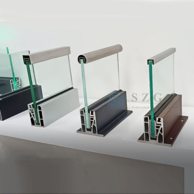 SGCC 加熱ガラス Uチャネル ガラスバルストラード 安定構造 LEDライト