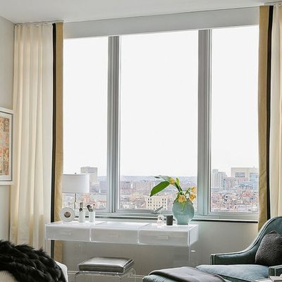 50年寿命のアルミ合金フレームと断熱ガラスを備えた二重ガラス引き違い窓