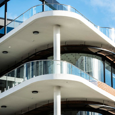 5 年間の保証と冷却されたラミネートガラス