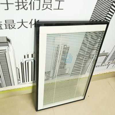 複層ガラス断熱ルーバーブレードスイングサッシ窓シール、ガラス内ブラインドアクセサリー付き