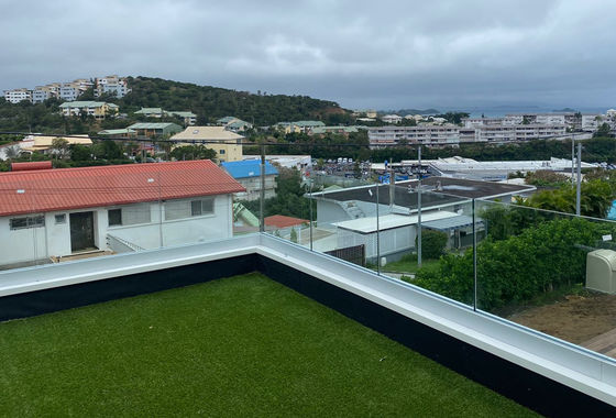 SGCC 加熱ガラス Uチャネル ガラスバルストラード 安定構造 LEDライト